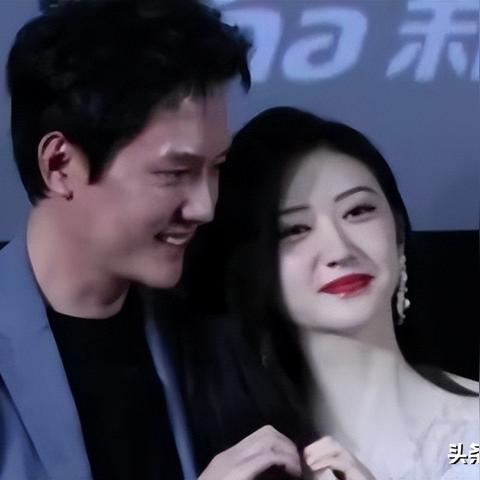 馮紹峰最新照片曝光，魅力依舊迷人