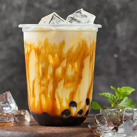 上海奶茶聯(lián)名掀起飲品新浪潮